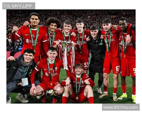 足球明星超清合照图片汇集展现球场风采与荣耀瞬间的视觉盛宴